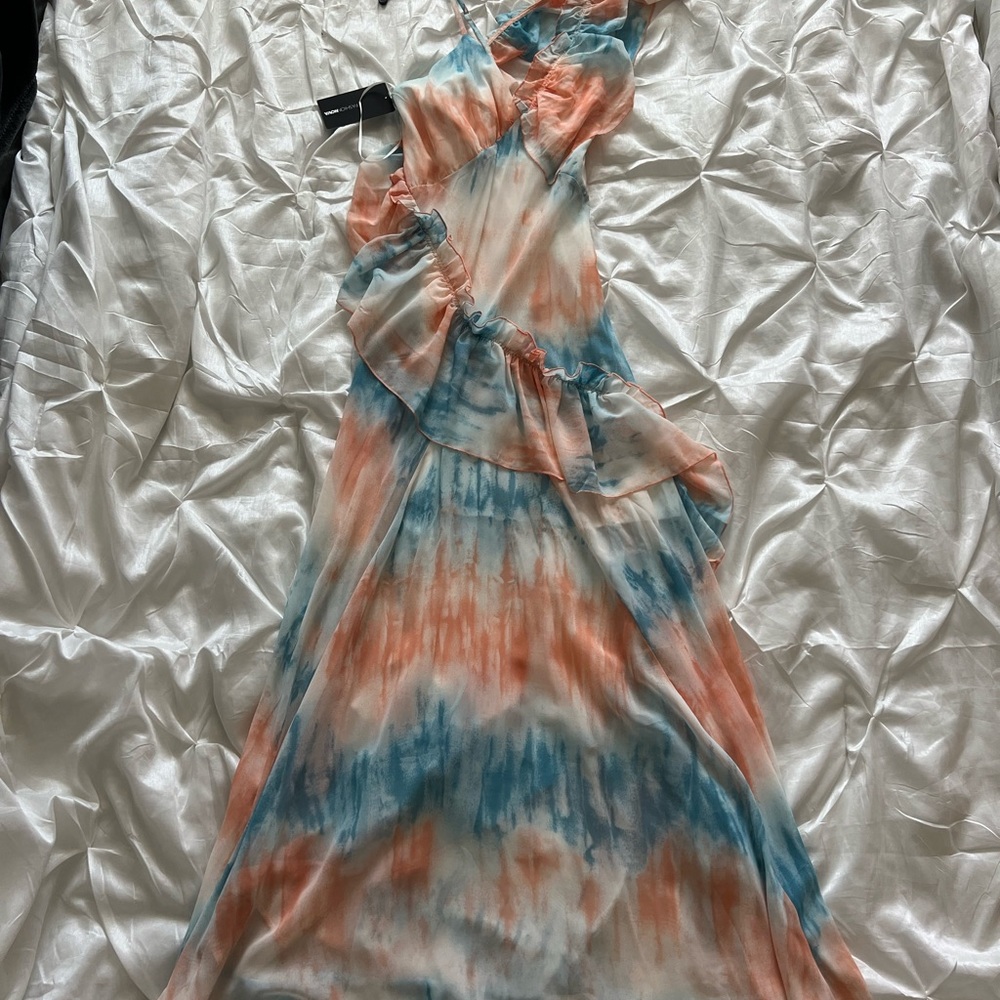 Brand new maxi Dress from fashion nova